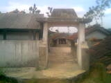 Pintu Gerbang menuju Makam Mbah Suradiwangsa